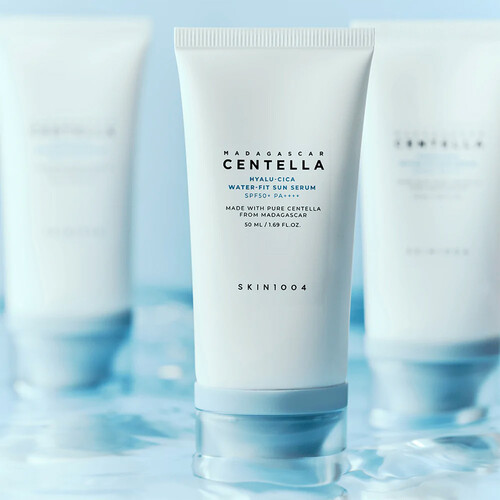 SKIN1004 Madagascar Centella Hyalu-Cica Water-Fit Sun Serum SPF50+